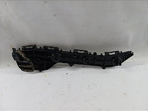 GUIA PARACHOQUE TRASEIRO DIREITO TOYOTA YARIS HATCH 2019