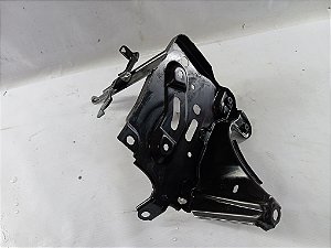 BASE SUPORTE DA BATERIA TOYOTA YARIS 2019 ORIGINAL