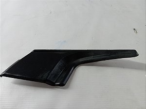 ACABAMENTO CAPO GRELHA CHURRAQUEIRA ESQUERDO YARIS 2019