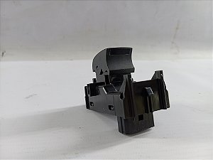 BOTAO COMANDO VIDRO ELETRICO TRASEIRO ESQUERDO YARIS 2019