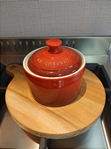 Açucareiro Vermelho 300 ml Le Creuset – Cerâmica Premium e Design Icônico | Casa de Lila