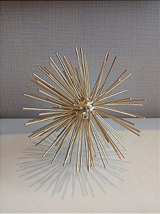 Escultura Ouriço 20cm em Metal — Dourada