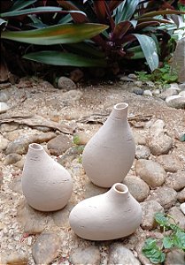 Kit Vasos Em Polirresina – 3 Peças