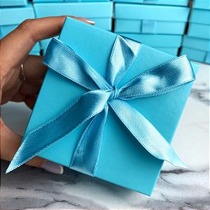 Caixinha de Presente Tiffany com Laço 8x8