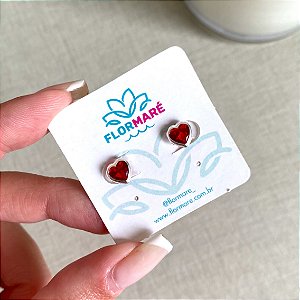 Brinco de Prata Coração Embutido Vermelho 6 mm