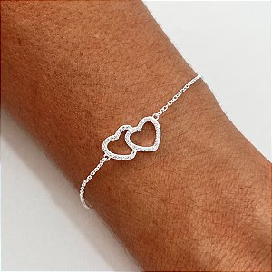 Pulseira de Prata Dois Corações Vazados Cravejados