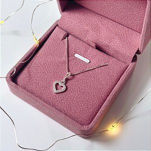 Colar de Prata Coração Vazado Cravejado 45 cm