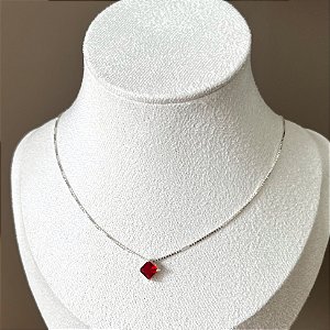 Colar de Prata Pingente Quadrado Vermelho 45 cm