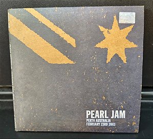 PEARL JAM - PERTH, AUSTRALIA - FEBRUARY 23RD 2003 (2 CDS)