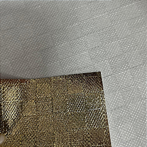 TNT Transfer estampado dourado - 1/2 metro