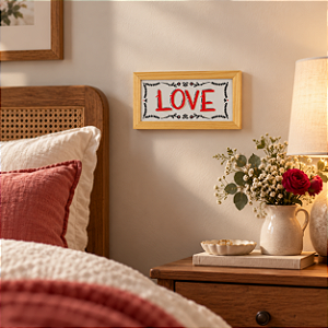 Quadro em Cerâmica Love - 15,5x29x3,5 cm