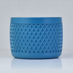 Vaso com Textura de Grade Grande Azul em Resina