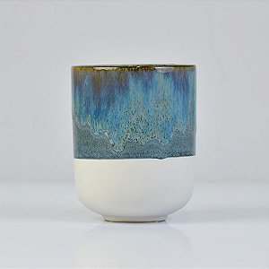 Copo Branco e Azul 10 cm em Cerâmica