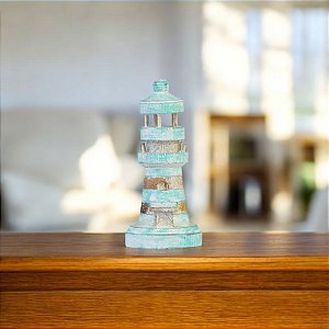 Enfeite Farol 15cm Verde em Madeira