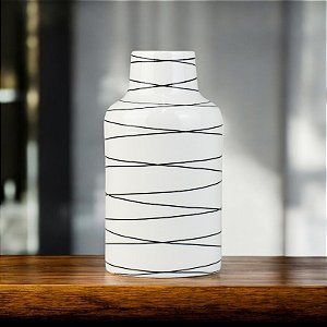 Vaso Branco Linhas 23 cm em Cerâmica