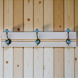 Cabideiro Branco Vintage Detalhe em Azul