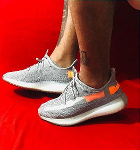 yeezy verde limão