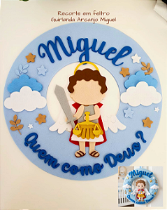 Recortes em feltro - Guirlanda São Miguel Arcanjo
