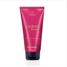 Loção Hidratante Desodorante Corporal Kiss Me Rosa Marcante 100ml