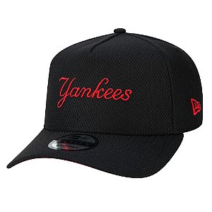 Boné New Era New York Yankees 940 AFrame Soccer Style Basic