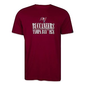 Camiseta New Era Tampa Bay Buccaneers Modern Classic Bordô
