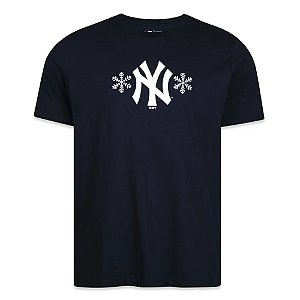 Camiseta New Era New York Yankees Action Winter Sports