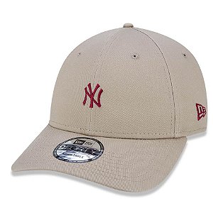 Boné New York Yankees 940 Veranito Mini Logo Bege/Vermelho - New Era