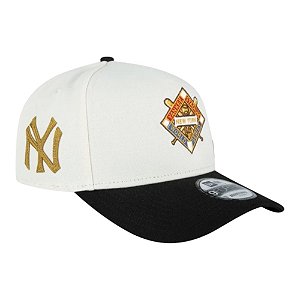 Boné New Era 940 A-Frame Core New York Yankees Off White