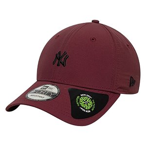 Boné New Era 940 New York Yankees Recycled Mini Bordô