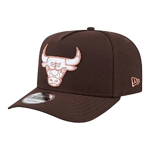 Boné New Era 950 A-Frame Chicago Bulls Metalic Marrom