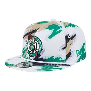 Boné New Era 950 Boston Celtics Paint Branco