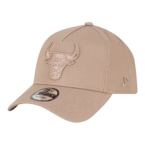 Boné New Era 940A-Frame Monochrome Chicago Bulls Marrom