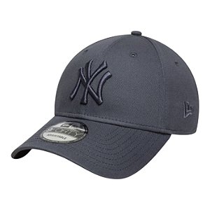Boné New Era League Ess 940 New York Yankees Cinza Escuro