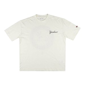 Camiseta New Era Follower Urban New York Yankees Off White