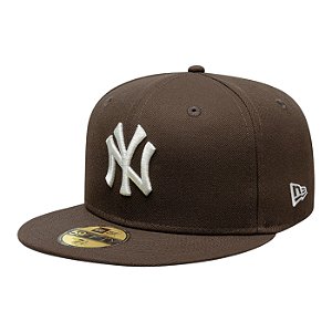 Boné New Era 5950 New York Yankees World Series 99 Marrom
