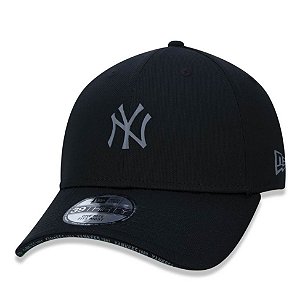 Boné  New York Yankees 3930 Monotone Year PR - New Era
