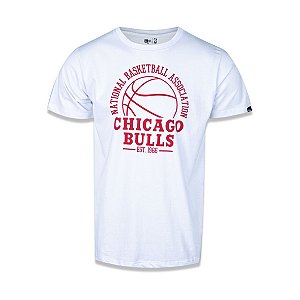 Camiseta New Era Chicago Bulls NBA Game Ball Branco