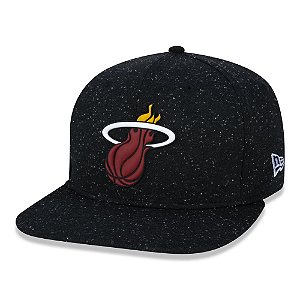 Boné New Era Miami Heat NBA 950 Space Stars Aba Reta Preto