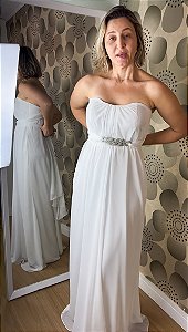 Vestido longo branco fluido