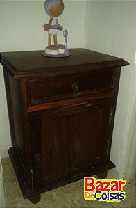Criado de Madeira - Valor R$ 50,00