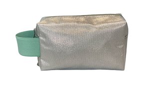 Necessaire Quadradinha prata alça tiffany