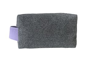 Necessaire Quadradinha prata brilho alça lilás