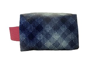 Necessaire quadradinha jeans xadrez