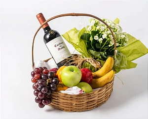 Cesta de Frutas, Flores e Vinho Tinto
