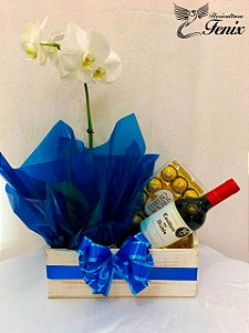 Sofisticada Orquídea Branca com Vinho Casillero e Ferrero Rocher