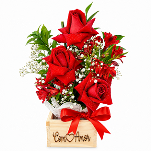 Trio De Rosas Premium no Cachepô de Madeira