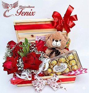 Baú Romantico de Rosas com Ferrero Rocher