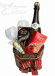 "Kit Elegância Vinho & Chocolates"