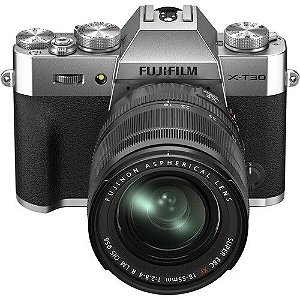 Câmera FUJIFILM X-T30 II SILVER com lente XF18-55mm