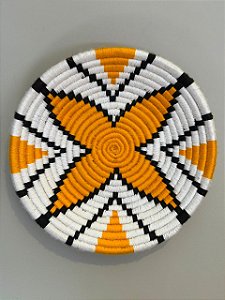 Cesto Marroquinos - Mesa e Parede - Branco, Amarelo e Preto - 33,5CM